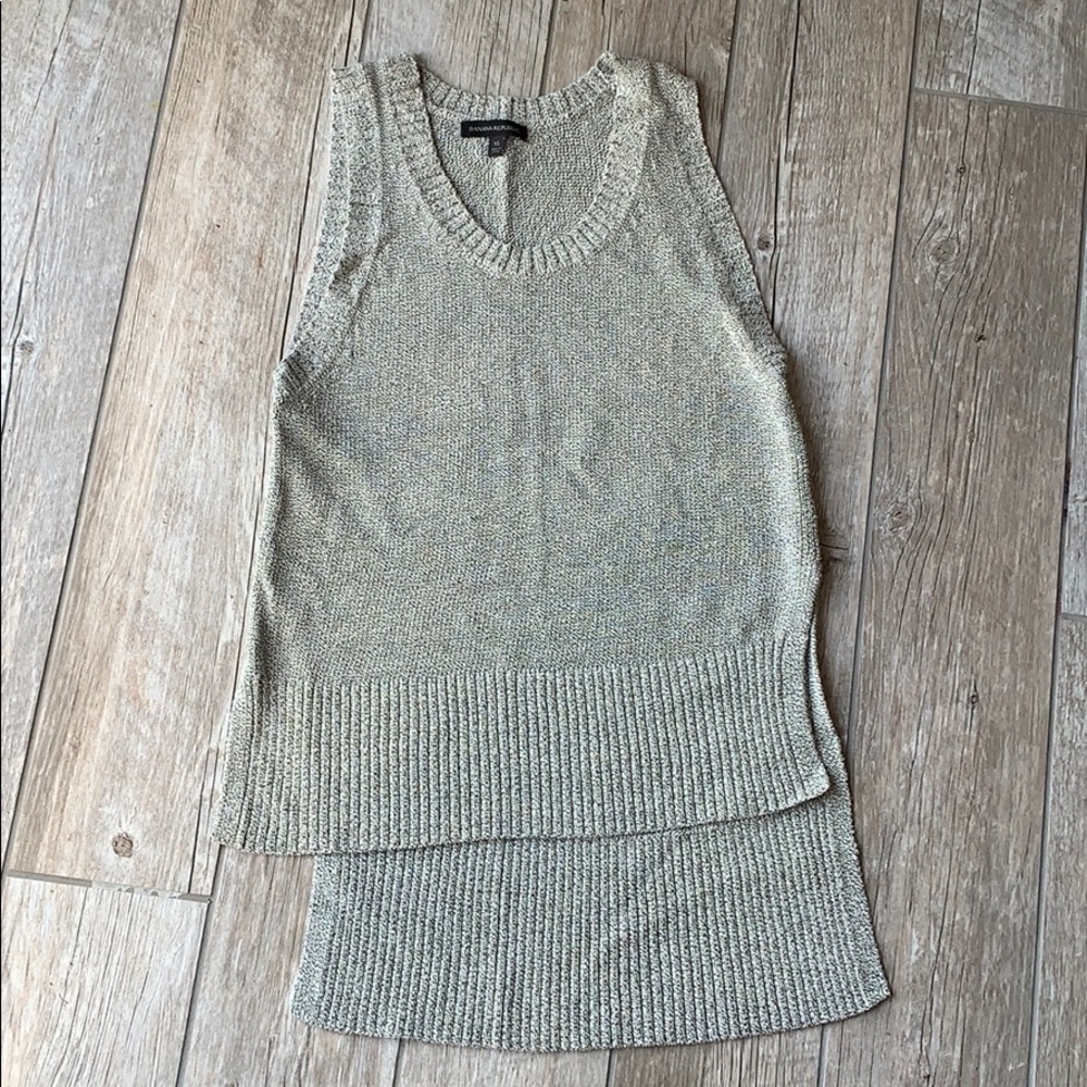 Banana Republic summer sweater tank high low slit